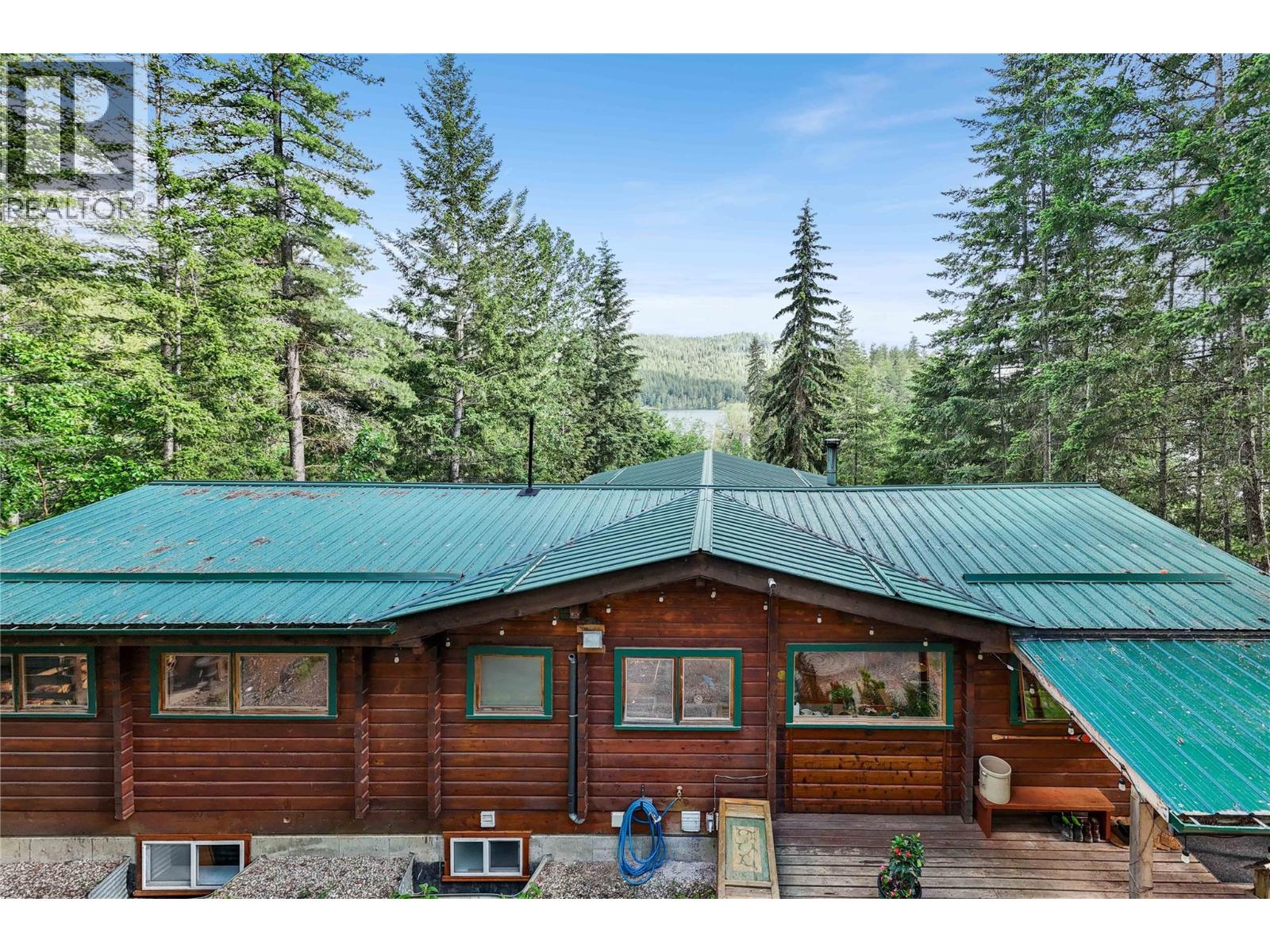 781 Gardom Lake Road, Enderby