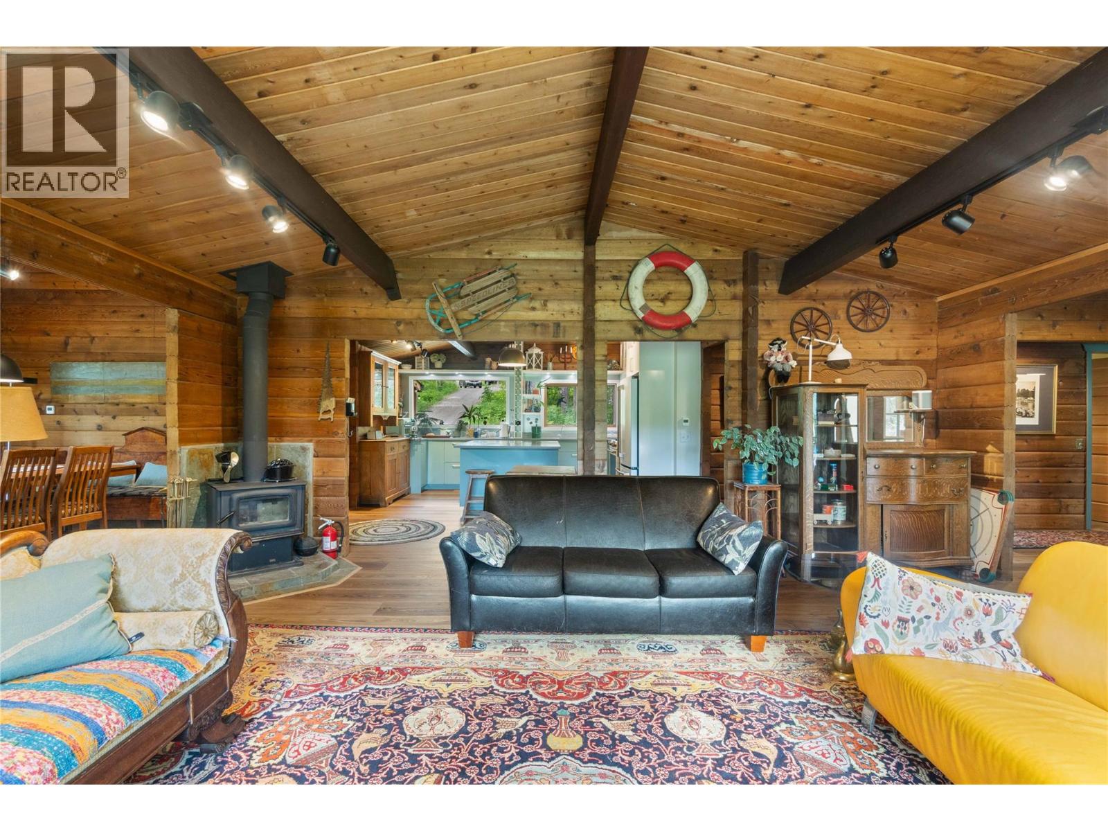 781 Gardom Lake Road, Enderby