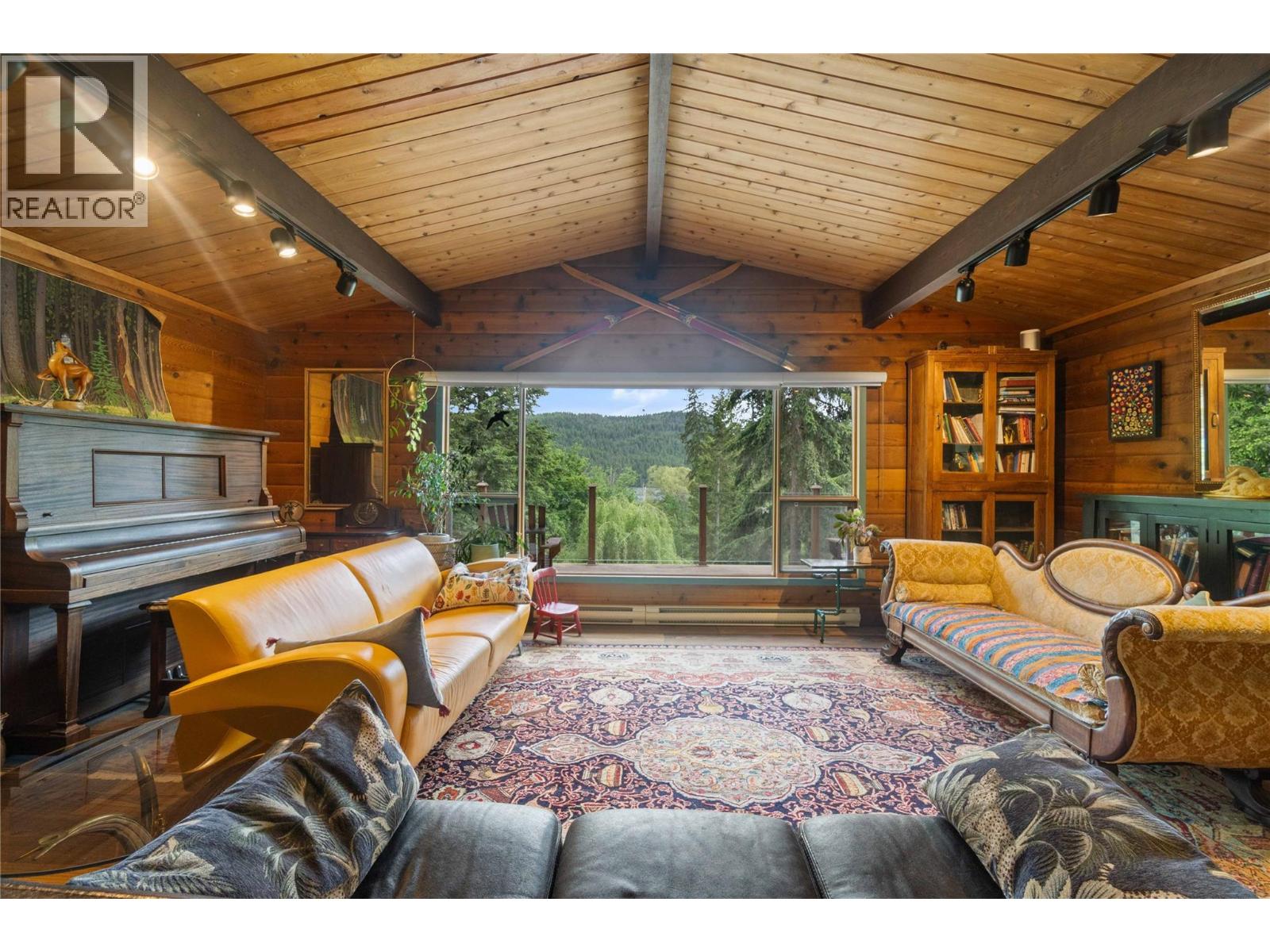 781 Gardom Lake Road, Enderby