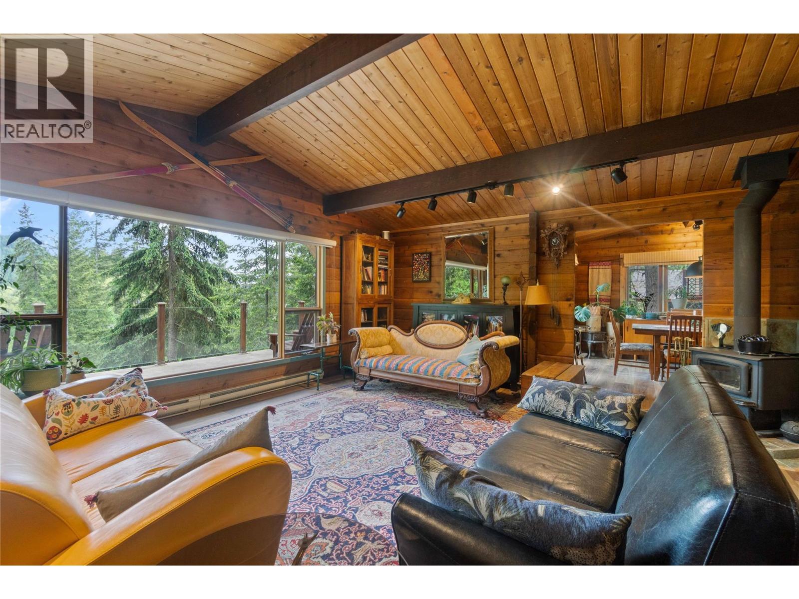 781 Gardom Lake Road, Enderby