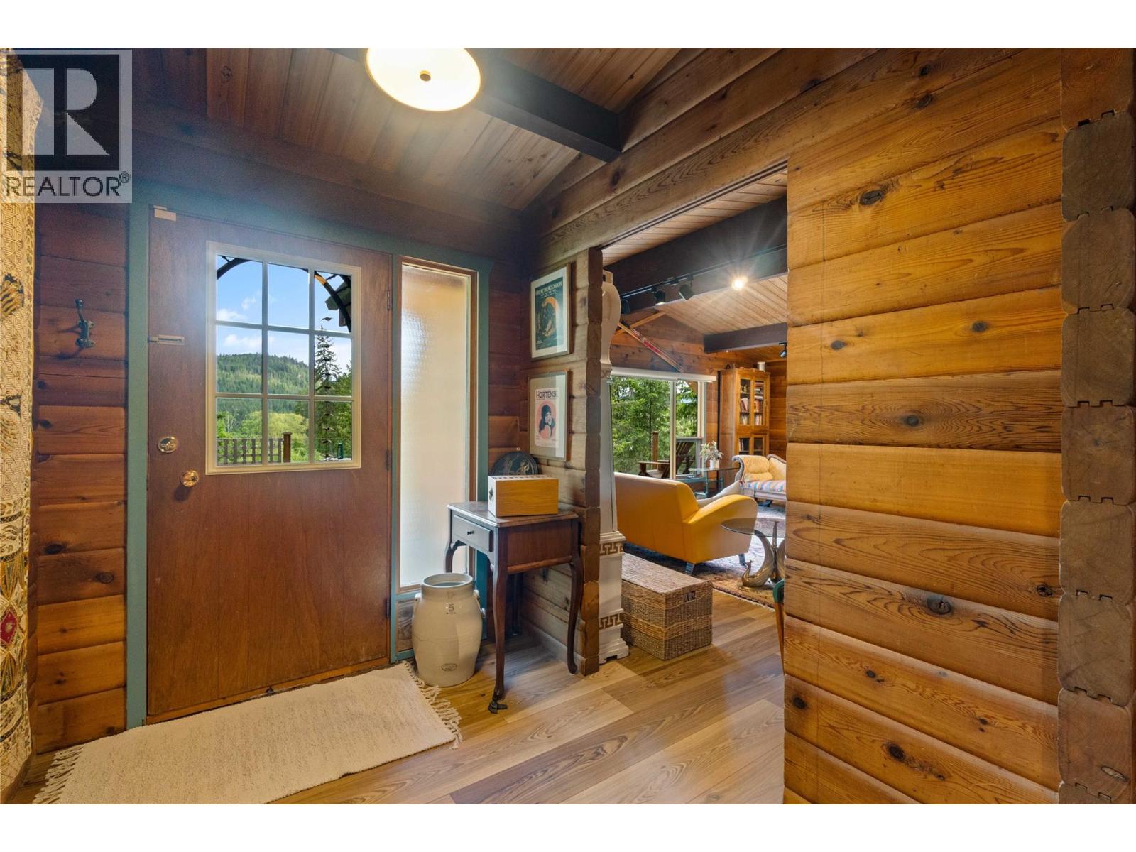 781 Gardom Lake Road, Enderby