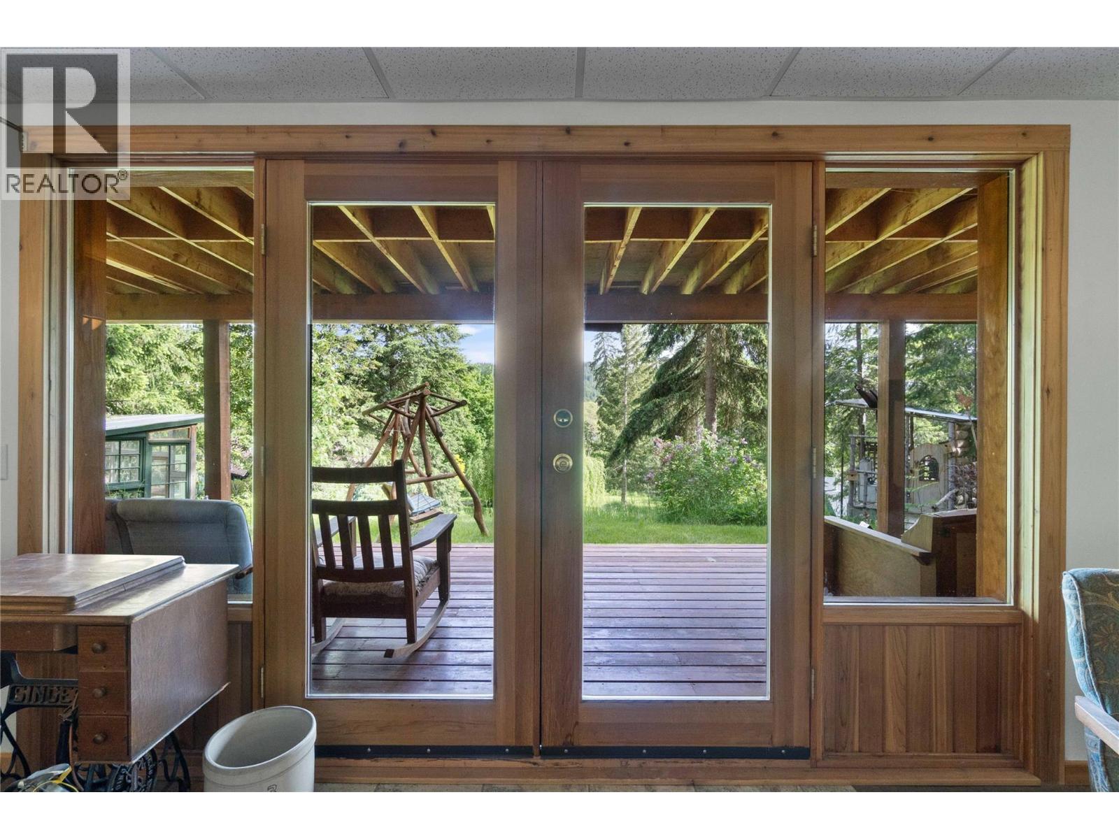 781 Gardom Lake Road, Enderby
