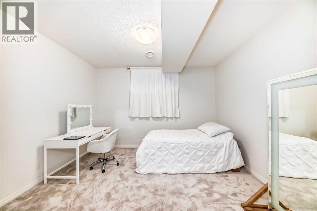 Single Family House for Sale in  Masters Heights SE Mahogany Calgary 