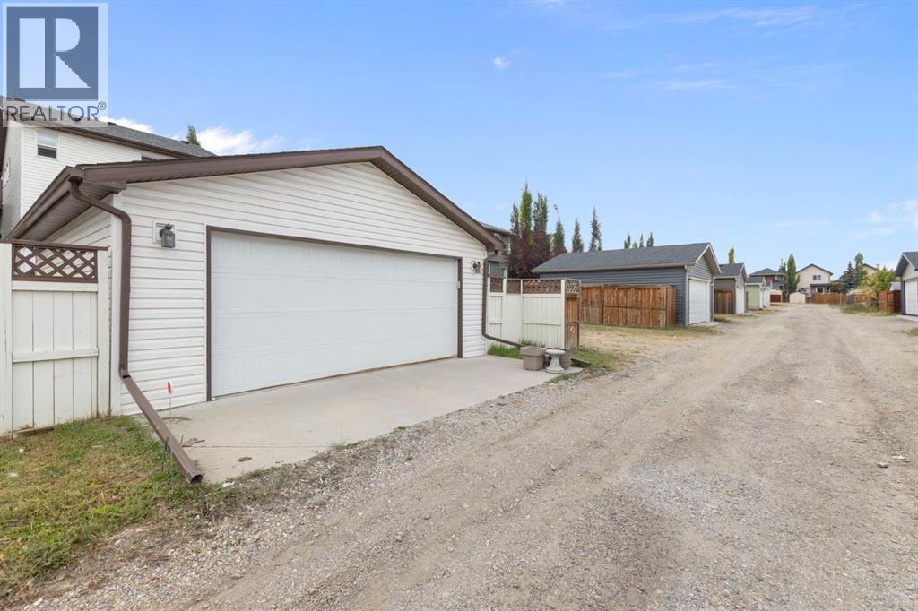 Single Family House for Sale in  Silverado Plains Circle SW Silverado Calgary 