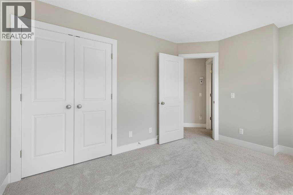 Single Family House for Sale in  Silverado Plains Circle SW Silverado Calgary 