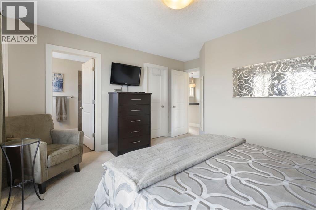 Single Family House for Sale in  Silverado Plains Circle SW Silverado Calgary 