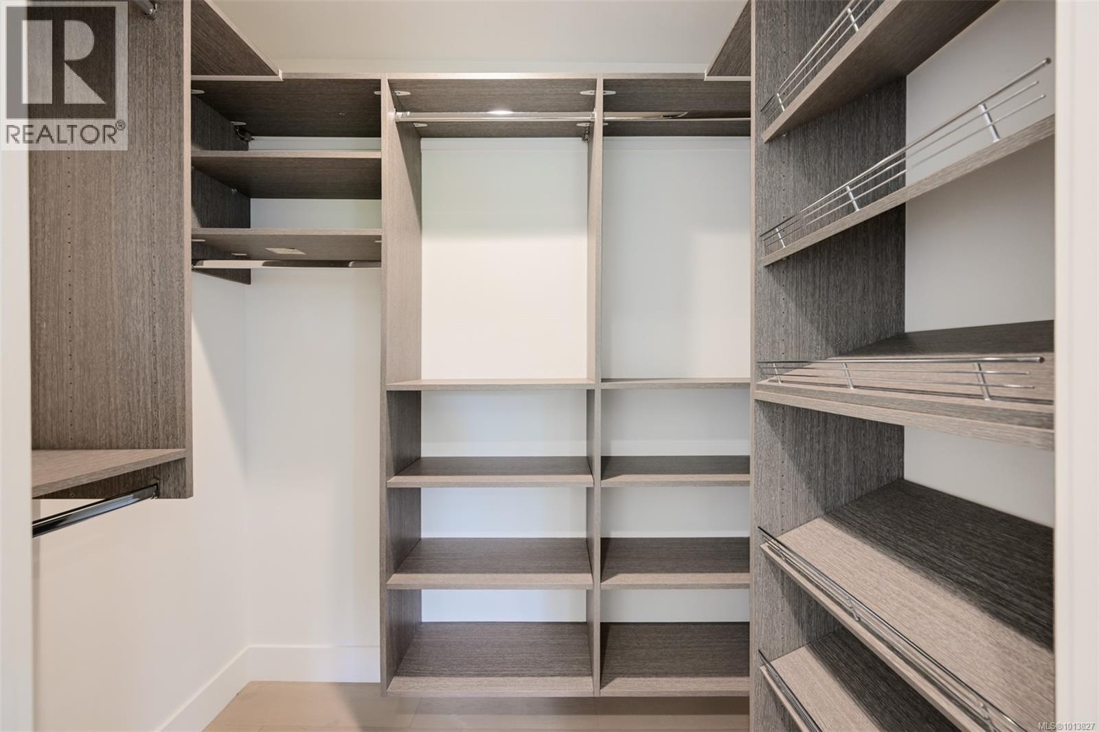  2091 Stonehewer Place, Oak Bay