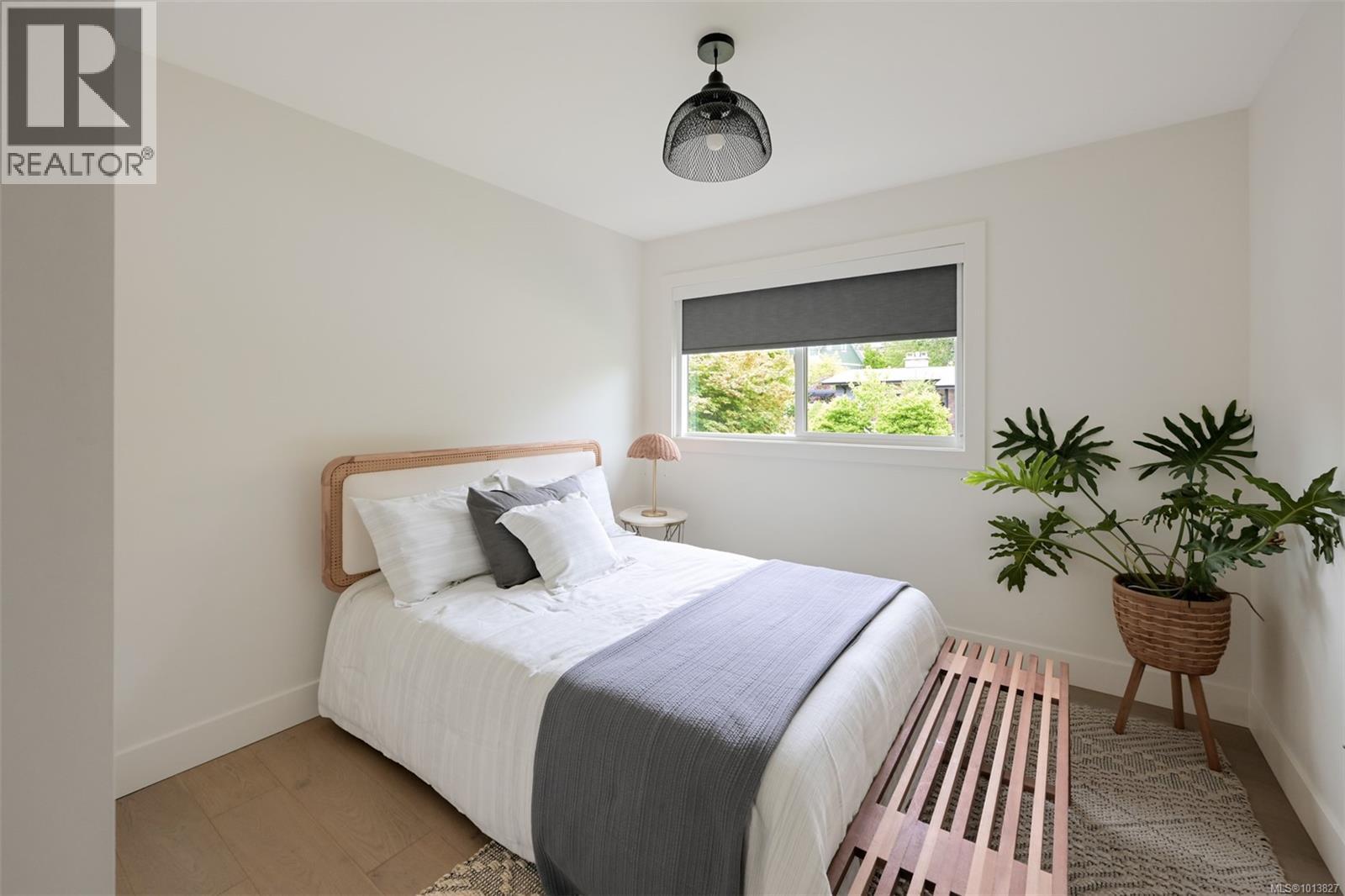  2091 Stonehewer Place, Oak Bay