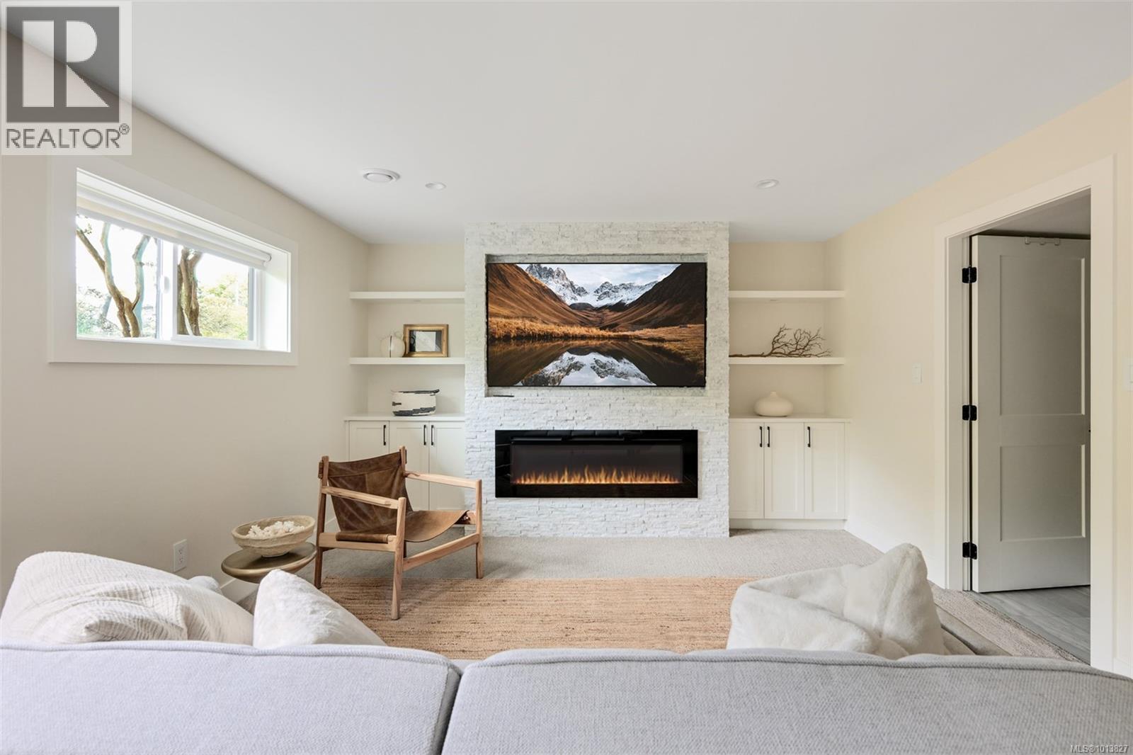  2091 Stonehewer Place, Oak Bay