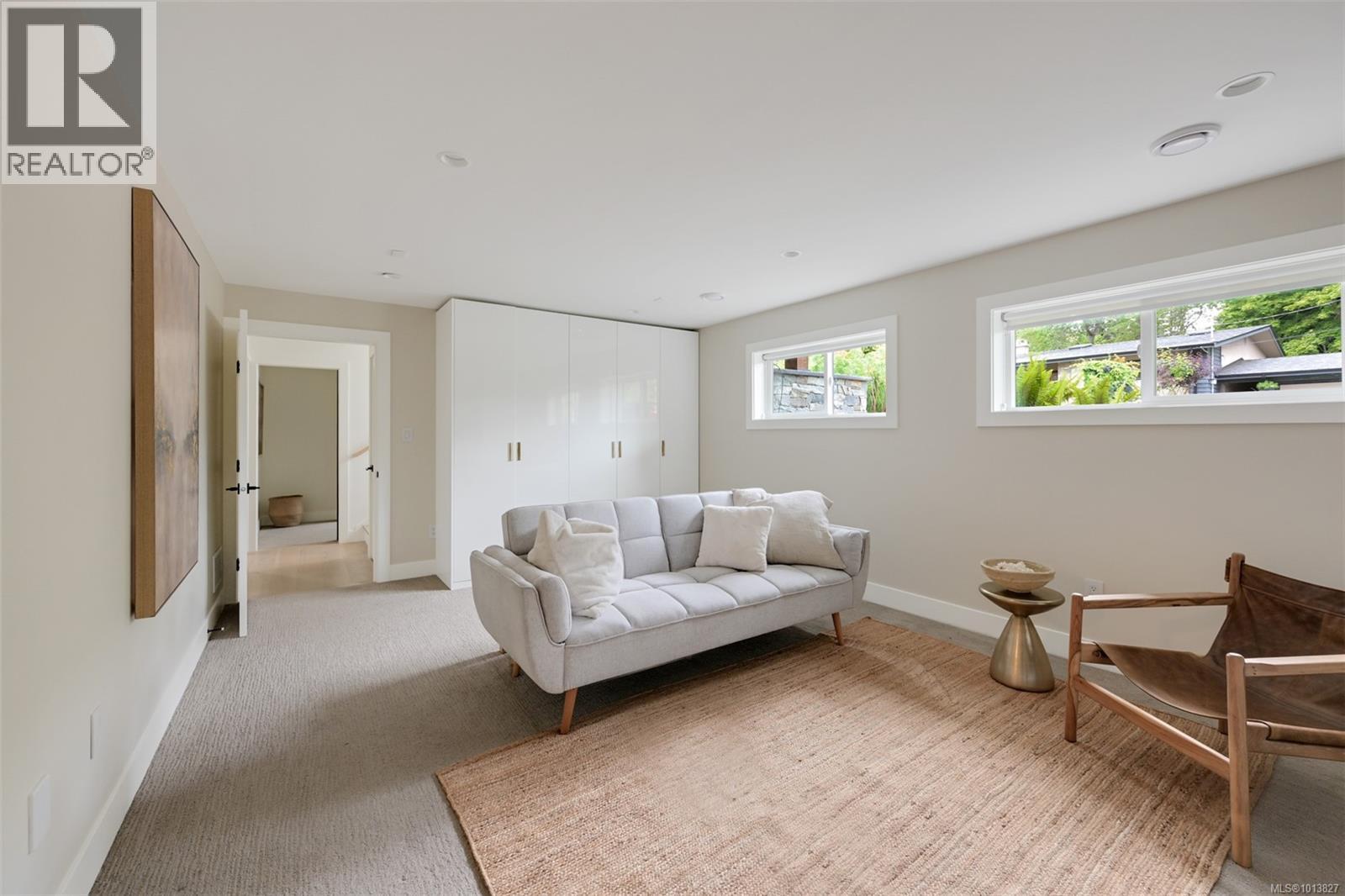  2091 Stonehewer Place, Oak Bay