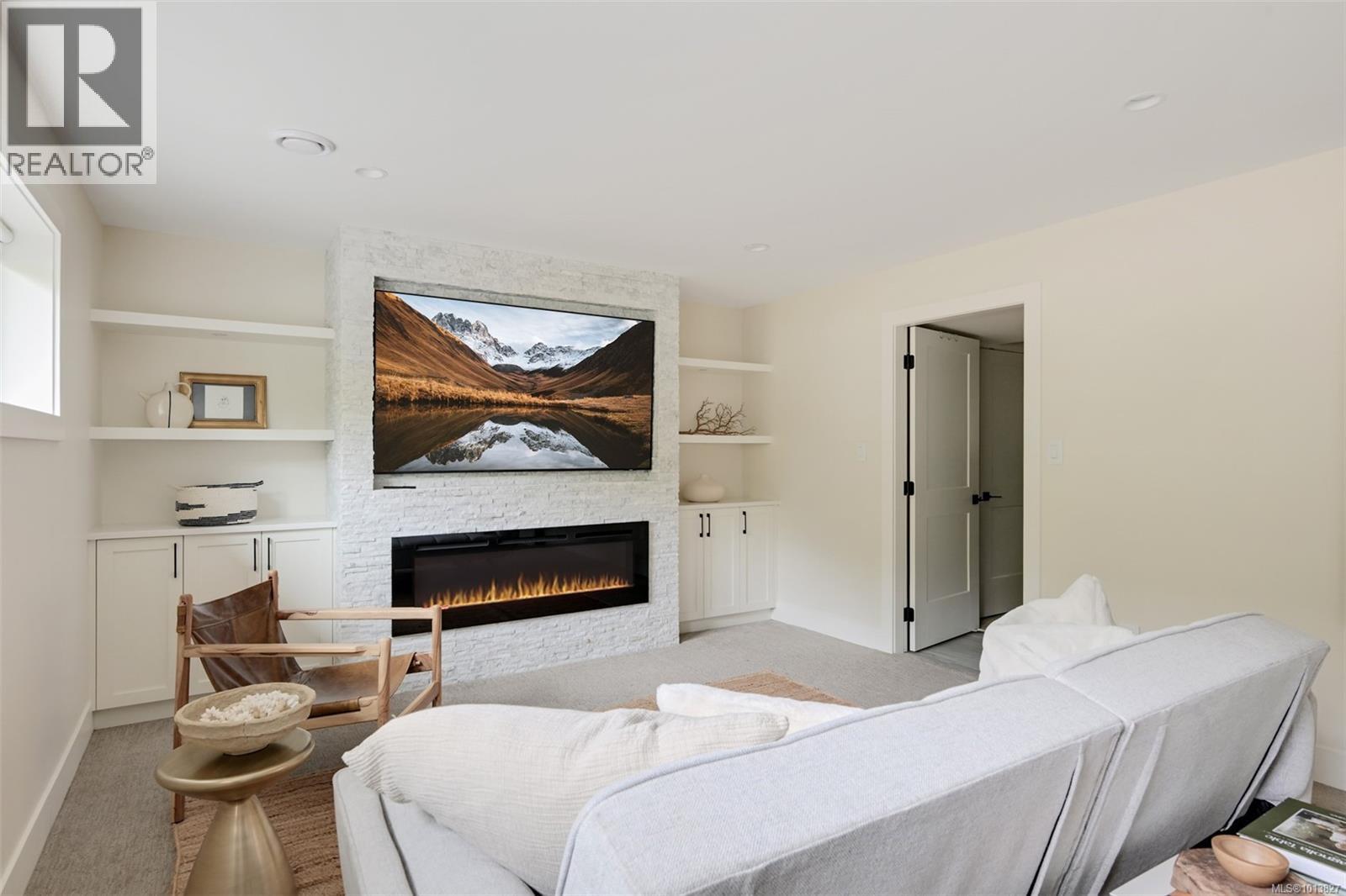  2091 Stonehewer Place, Oak Bay