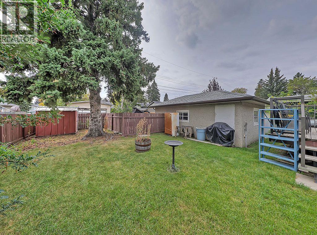 Single Family House Bungalow for Sale in  Fordham Crescent SE Forest Heights Calgary 