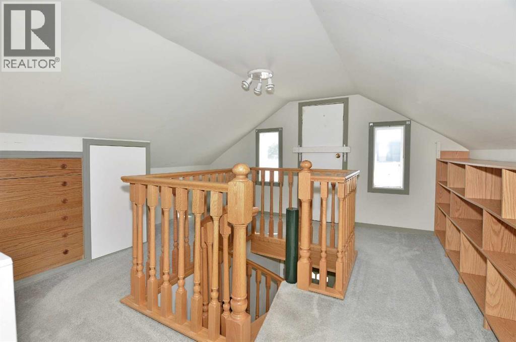Single Family House 4 Level for Sale in   Avenue NE Renfrew Calgary 