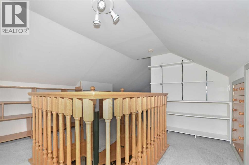Single Family House 4 Level for Sale in   Avenue NE Renfrew Calgary 