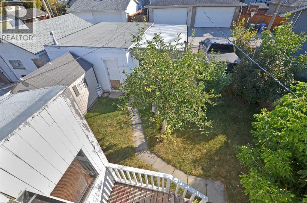 Single Family House 4 Level for Sale in   Avenue NE Renfrew Calgary 