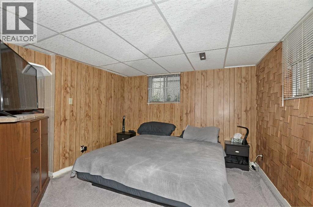 Single Family House 4 Level for Sale in   Avenue NE Renfrew Calgary 