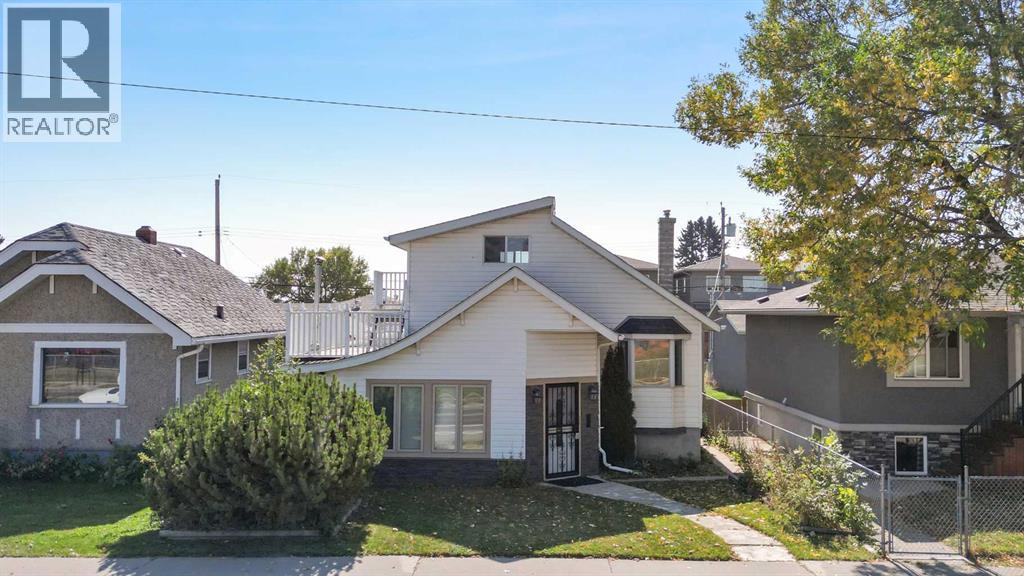 Single Family House 4 Level for Sale in   Avenue NE Renfrew Calgary 
