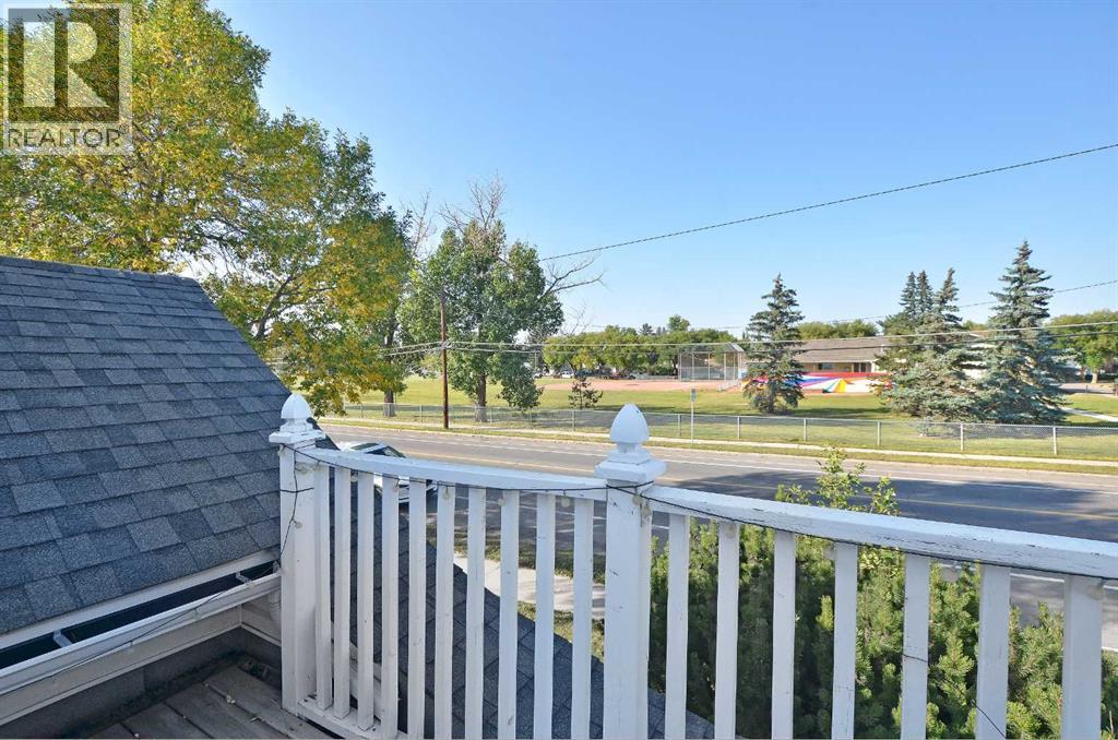 Single Family House 4 Level for Sale in   Avenue NE Renfrew Calgary 