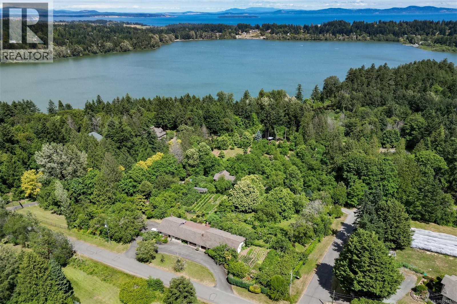  5489 Forest Hill Road, Saanich