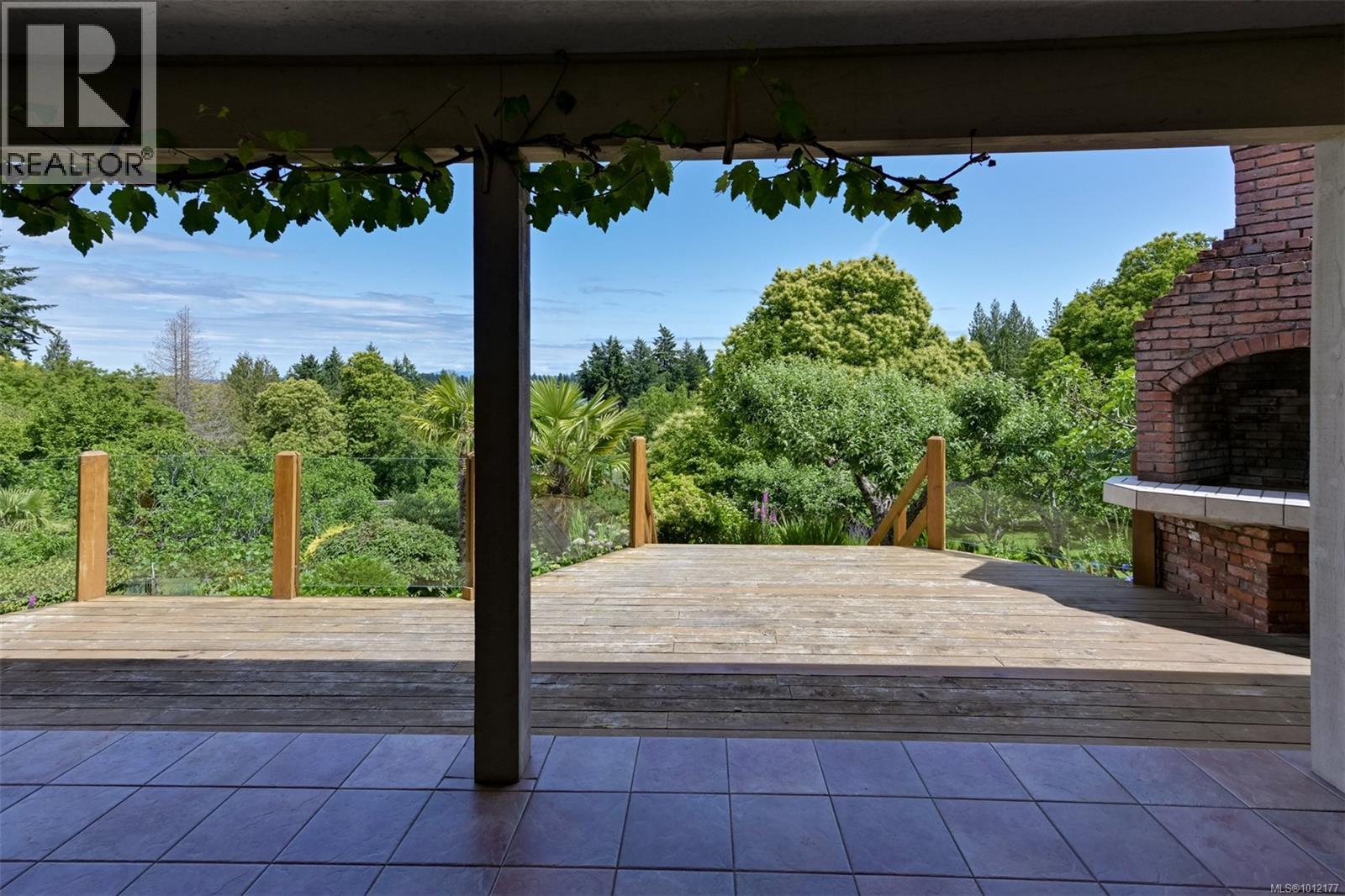  5489 Forest Hill Road, Saanich
