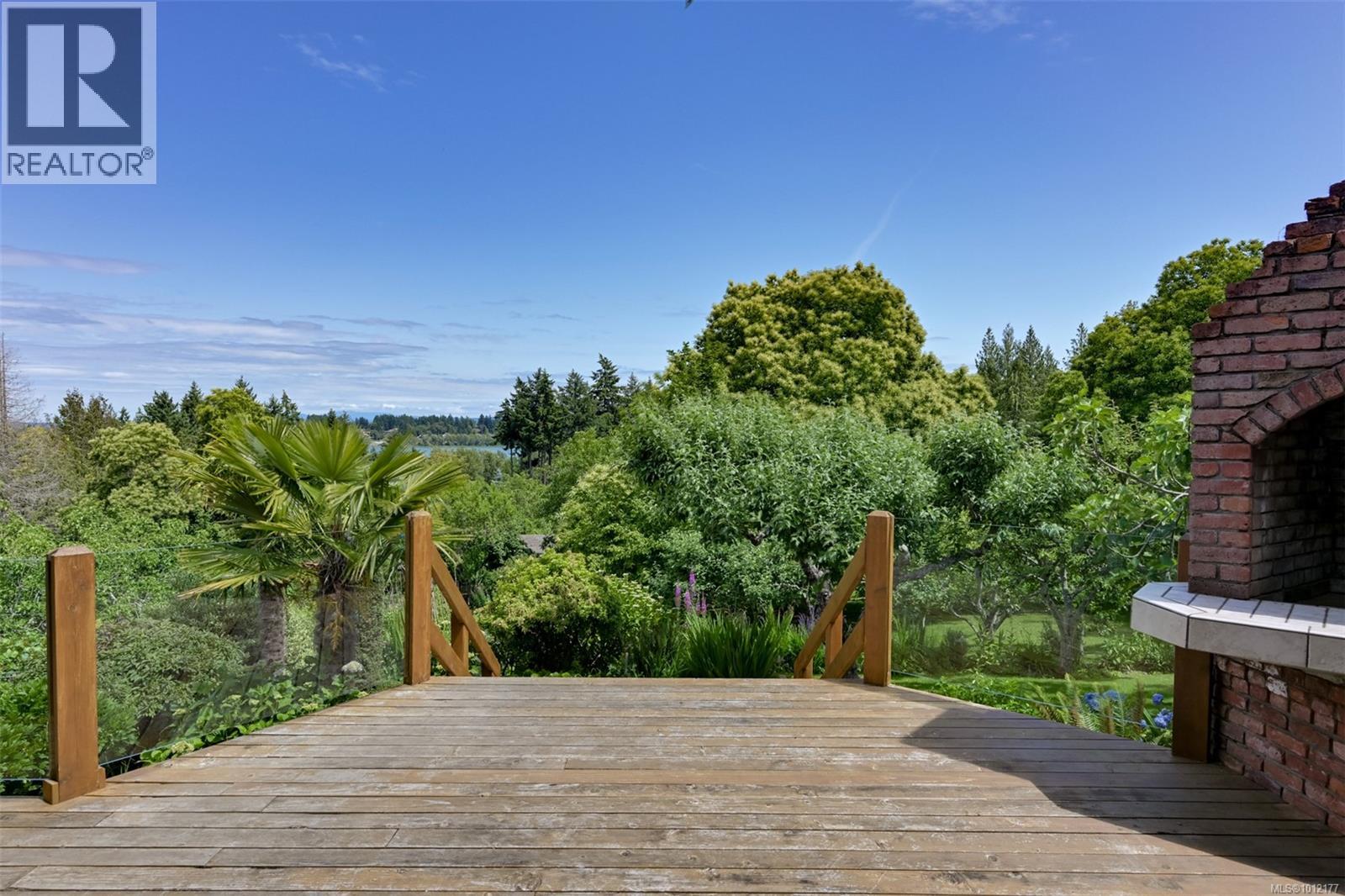 5489 Forest Hill Road, Saanich