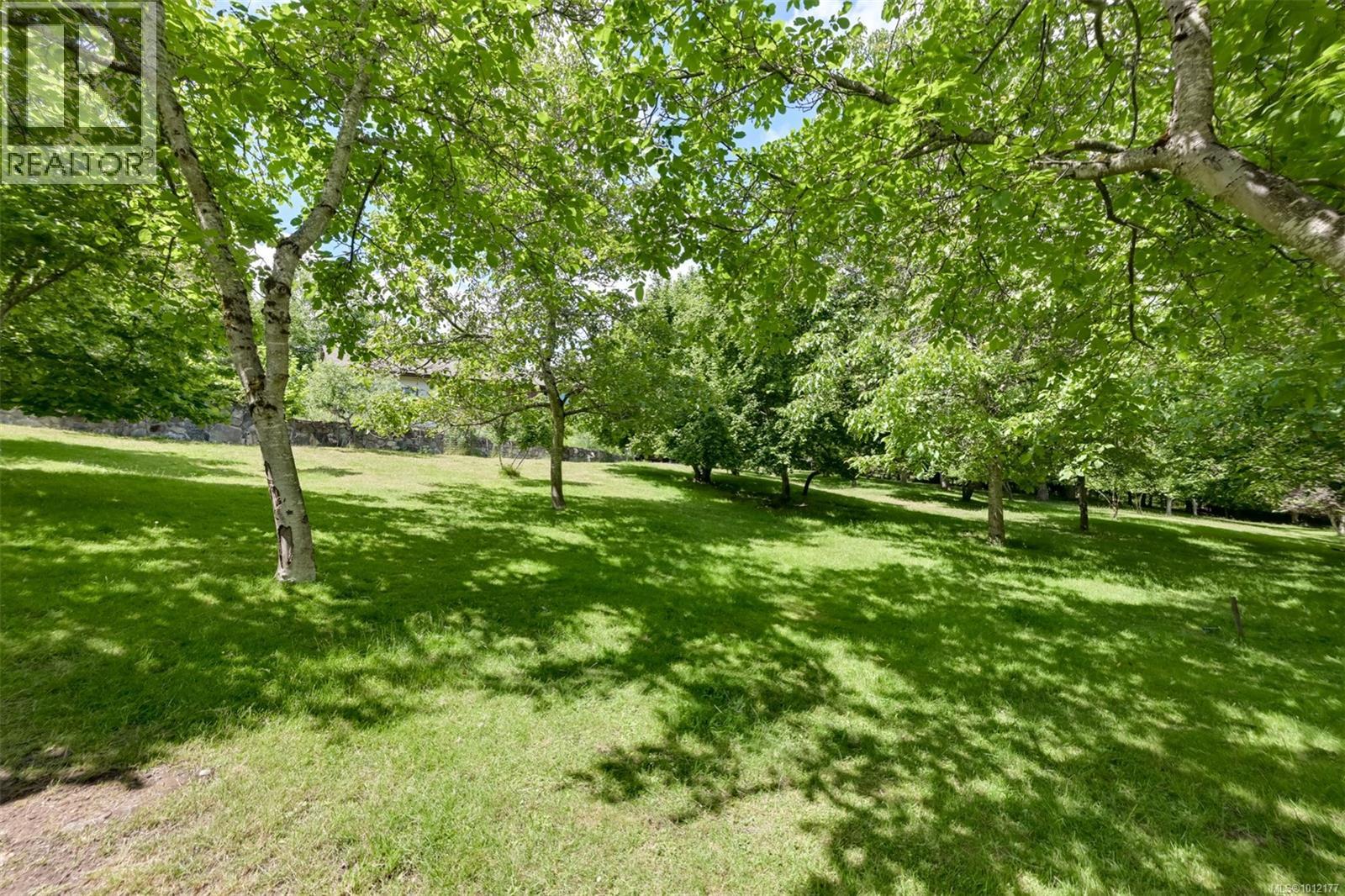  5489 Forest Hill Road, Saanich