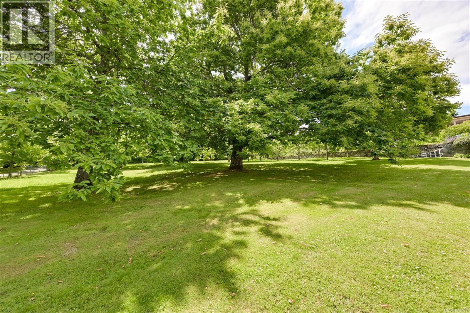  5489 Forest Hill Road, Saanich