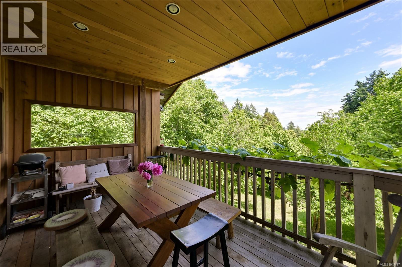  5489 Forest Hill Road, Saanich