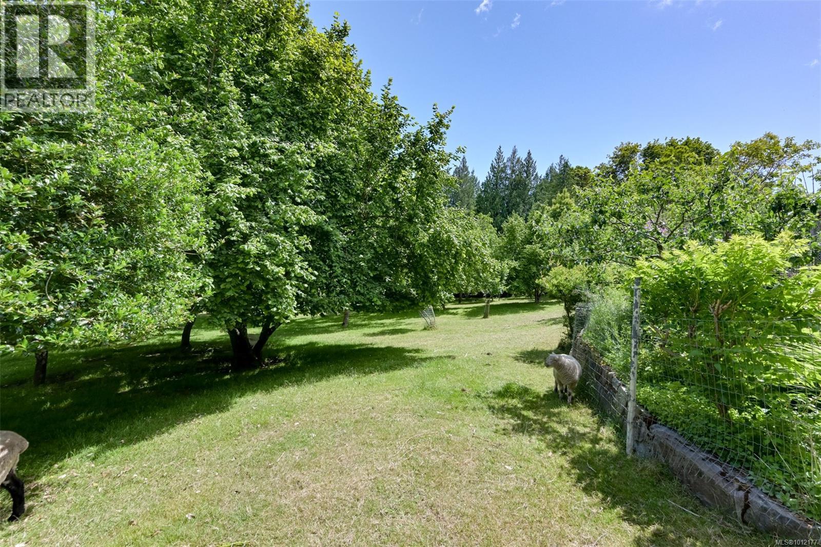 5489 Forest Hill Road, Saanich
