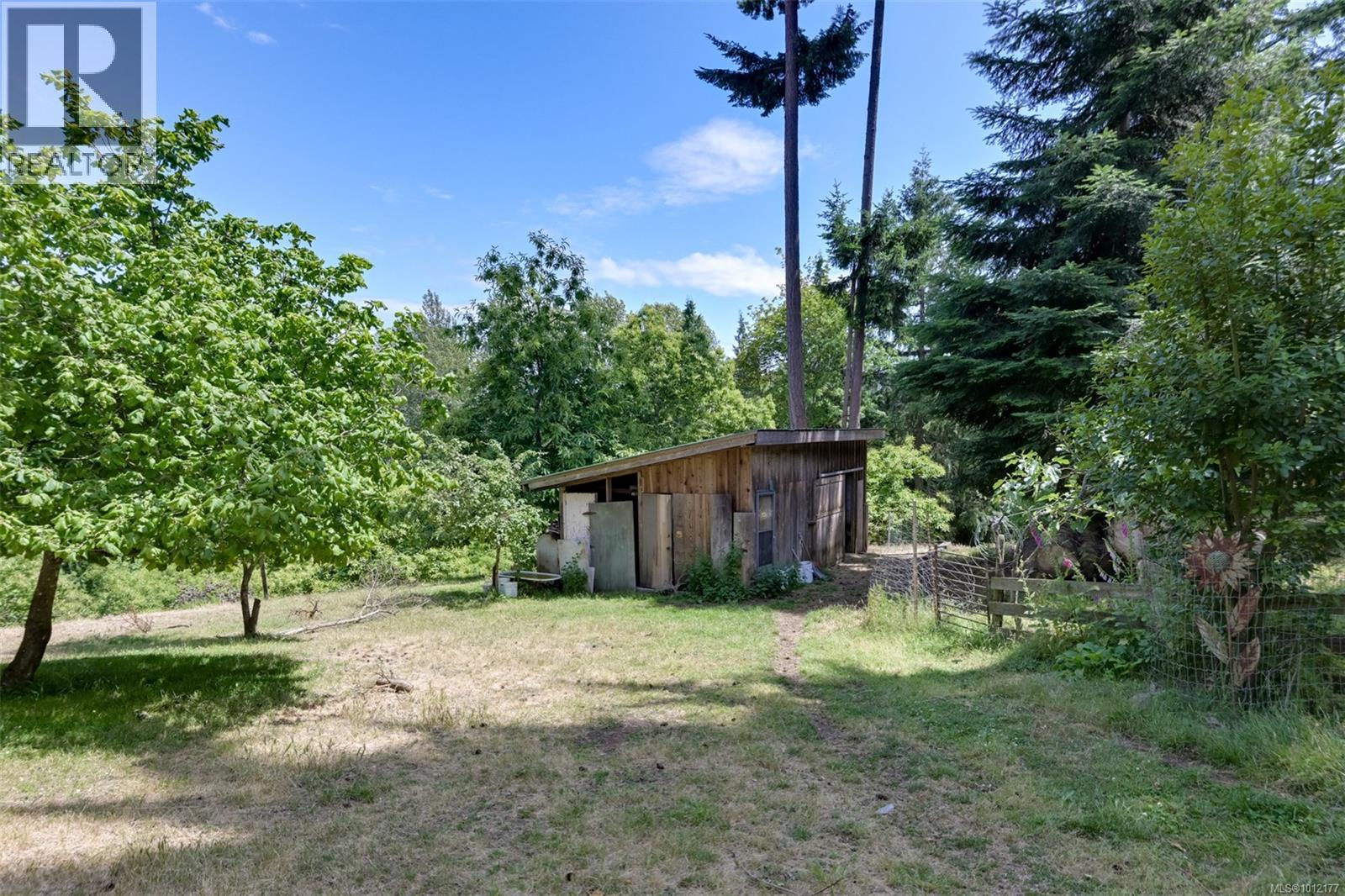  5489 Forest Hill Road, Saanich