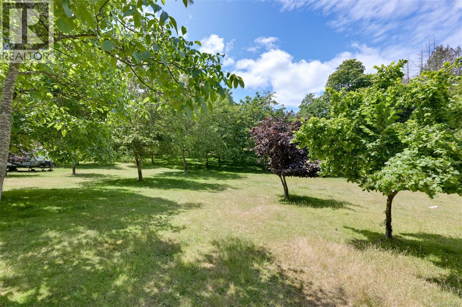  5489 Forest Hill Road, Saanich