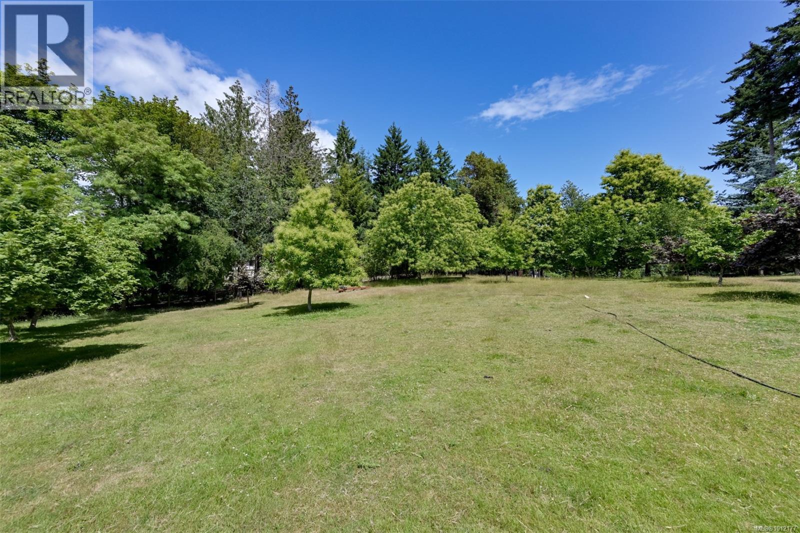  5489 Forest Hill Road, Saanich