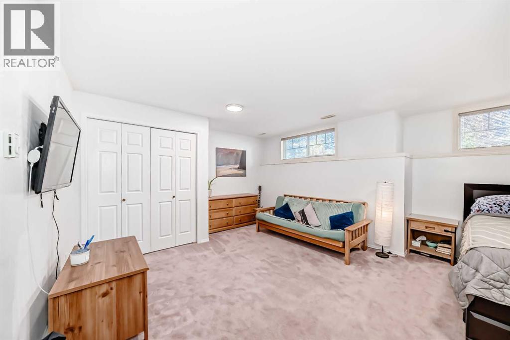 Single Family House Bungalow for Sale in  Mt Mckenzie Drive SE McKenzie Lake Calgary 