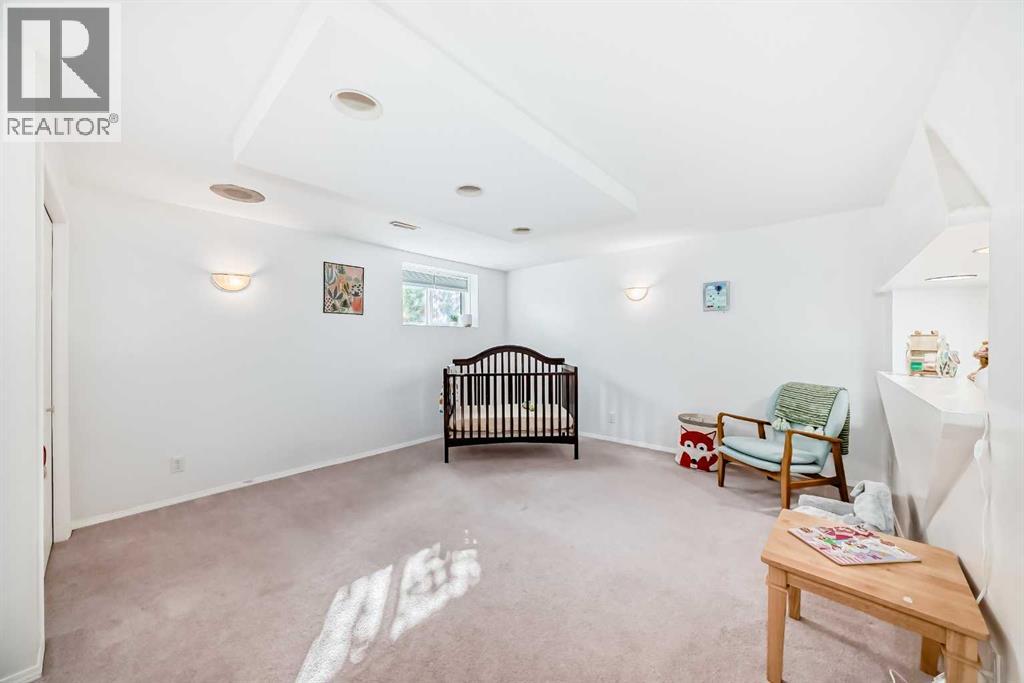 Single Family House Bungalow for Sale in  Mt Mckenzie Drive SE McKenzie Lake Calgary 