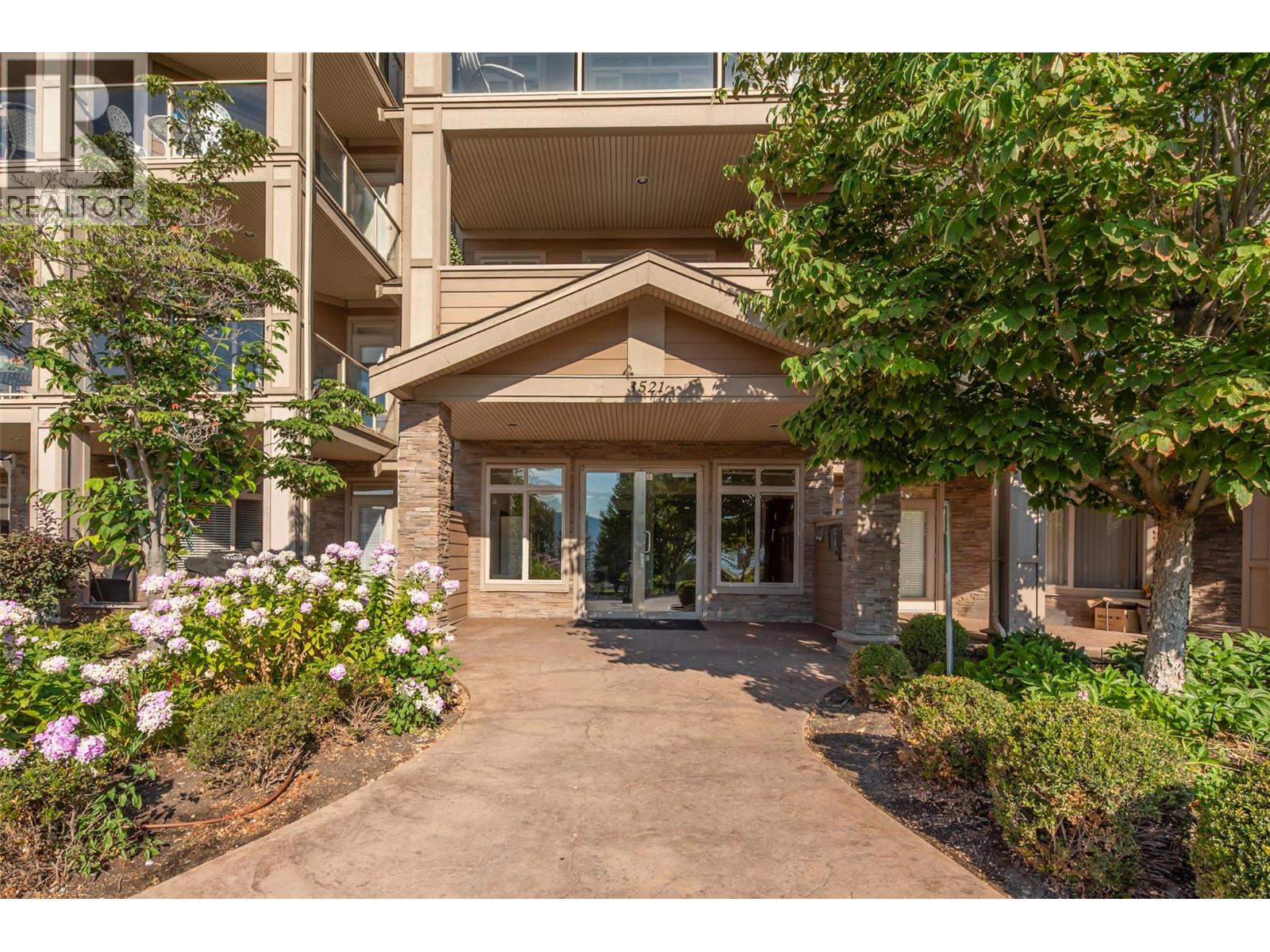 209 3521 Carrington Road, West Kelowna