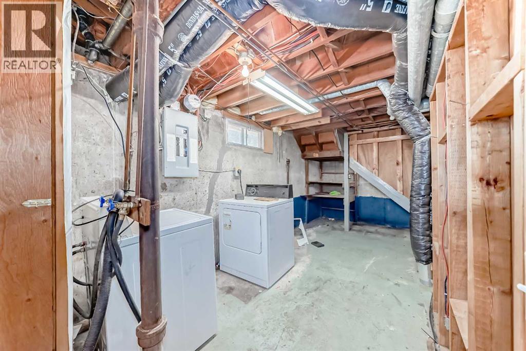 Single Family House Bungalow for Sale in   Avenue NE Winston Heights/Mountview Calgary 