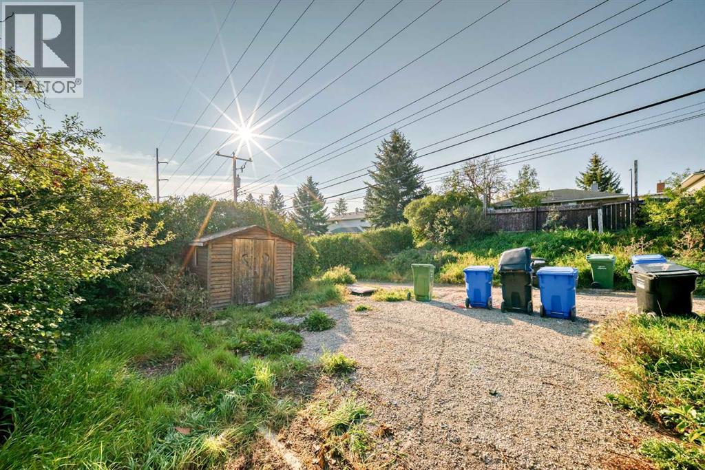 Single Family House Bungalow for Sale in   Avenue NE Winston Heights/Mountview Calgary 