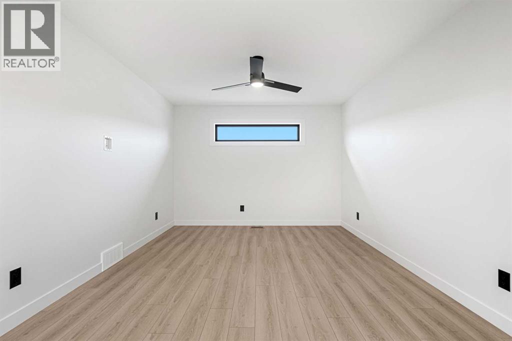 27 Precedence Green, Cochrane