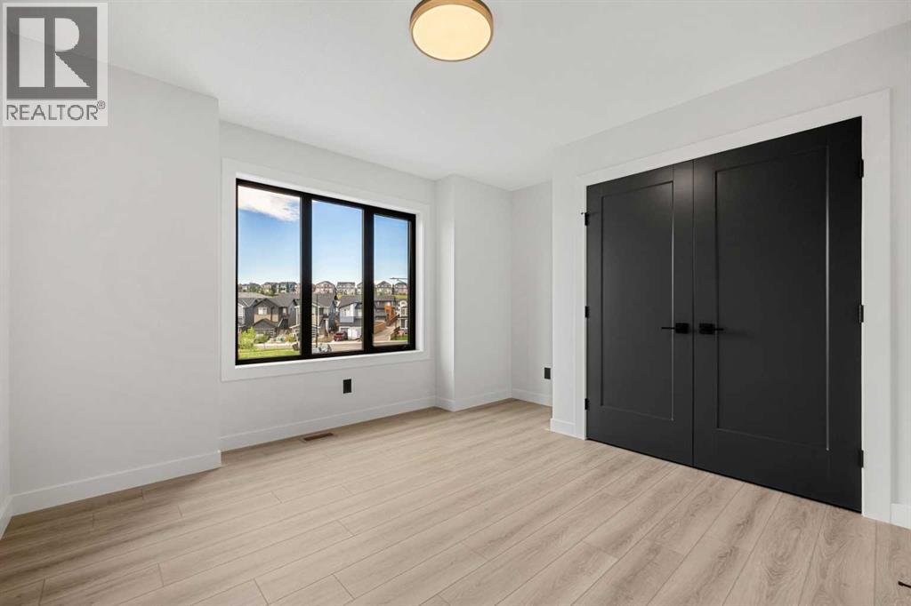 27 Precedence Green, Cochrane