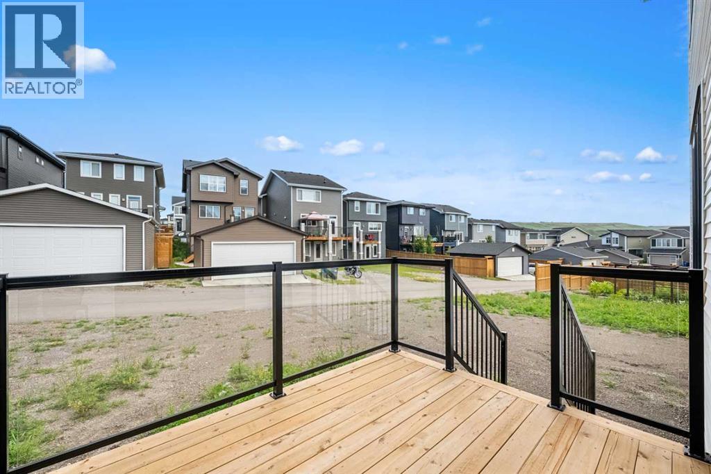 27 Precedence Green, Cochrane