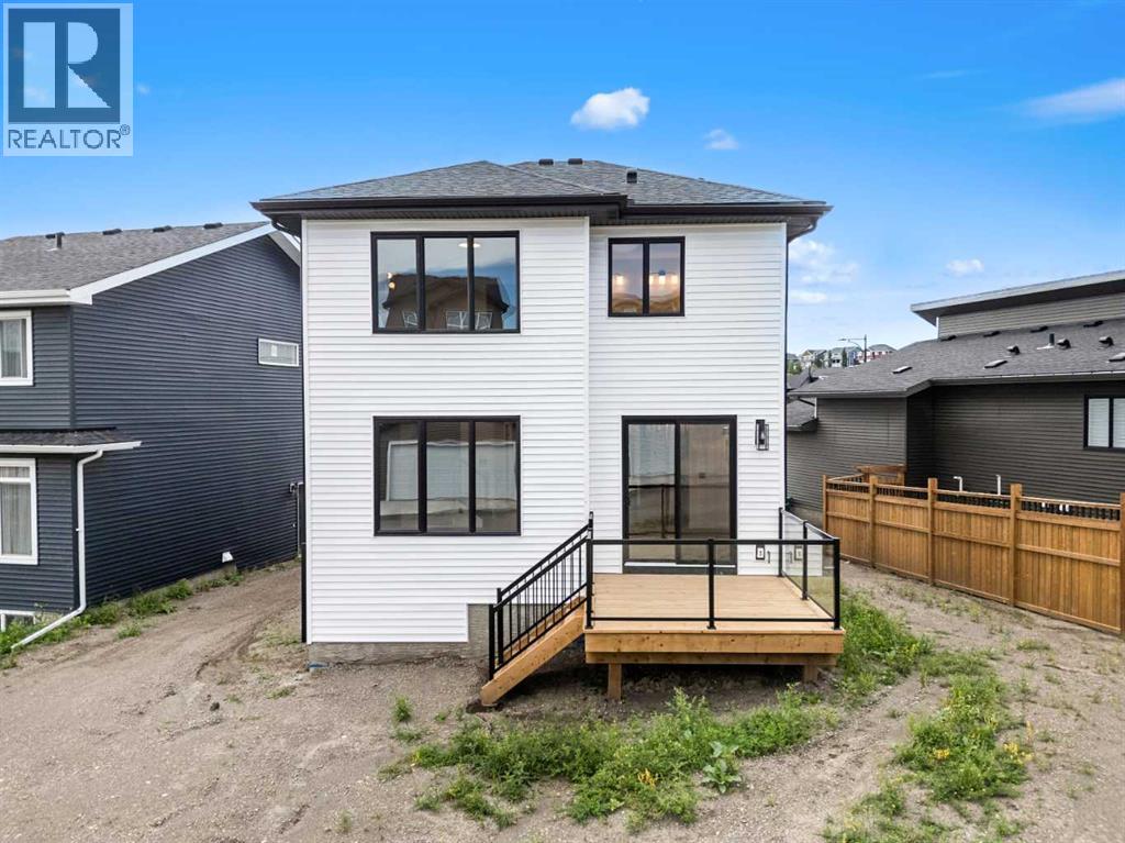 27 Precedence Green, Cochrane
