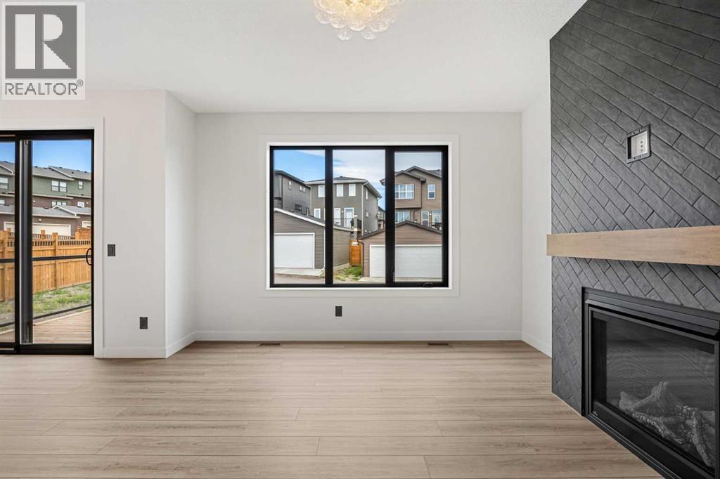 27 Precedence Green, Cochrane