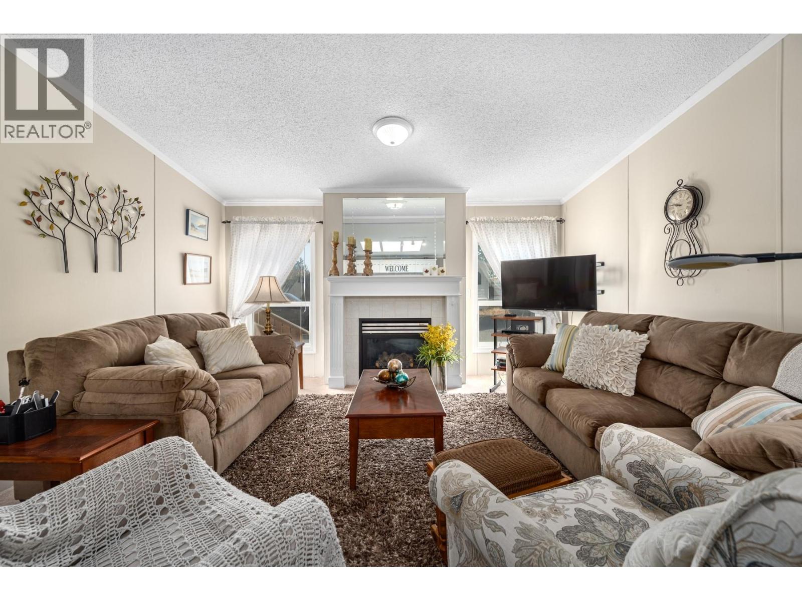 #34 1098 HOUSTON STREET - 8