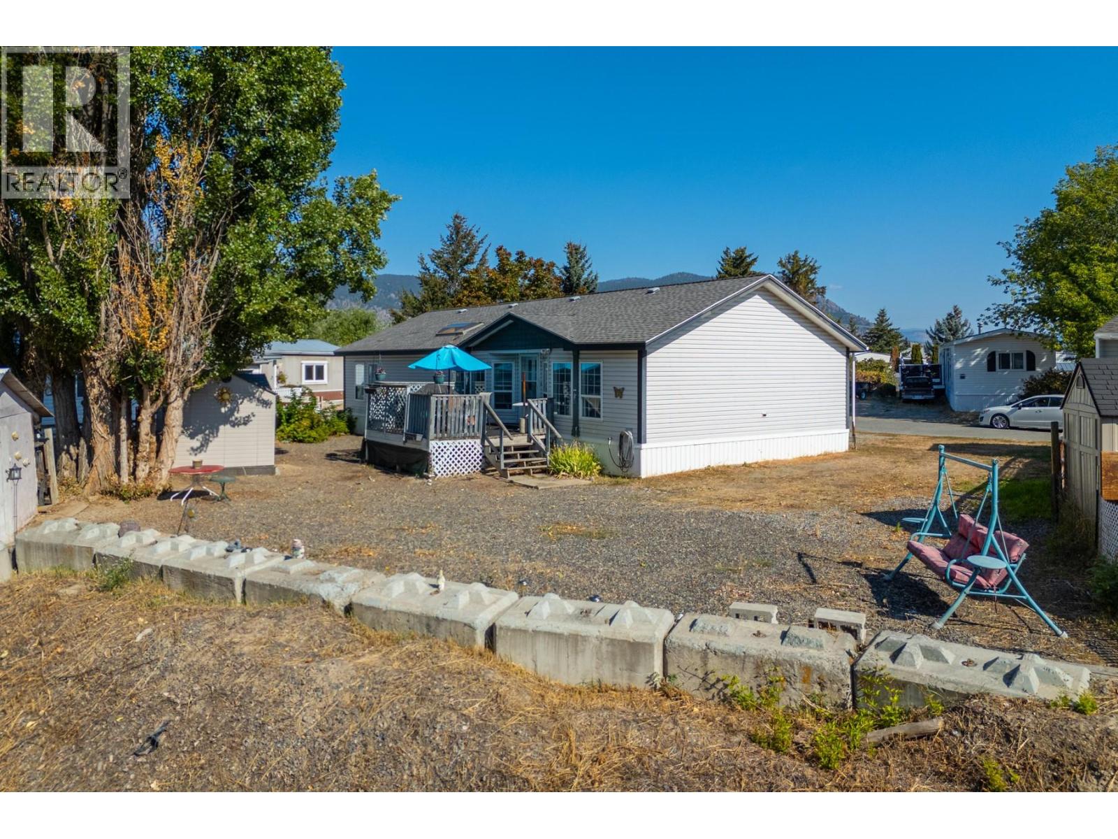 #34 1098 Houston Street - 30