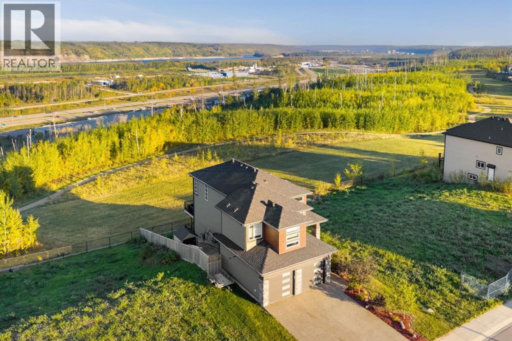 241 Diamondstone Ridge, Fort McMurray