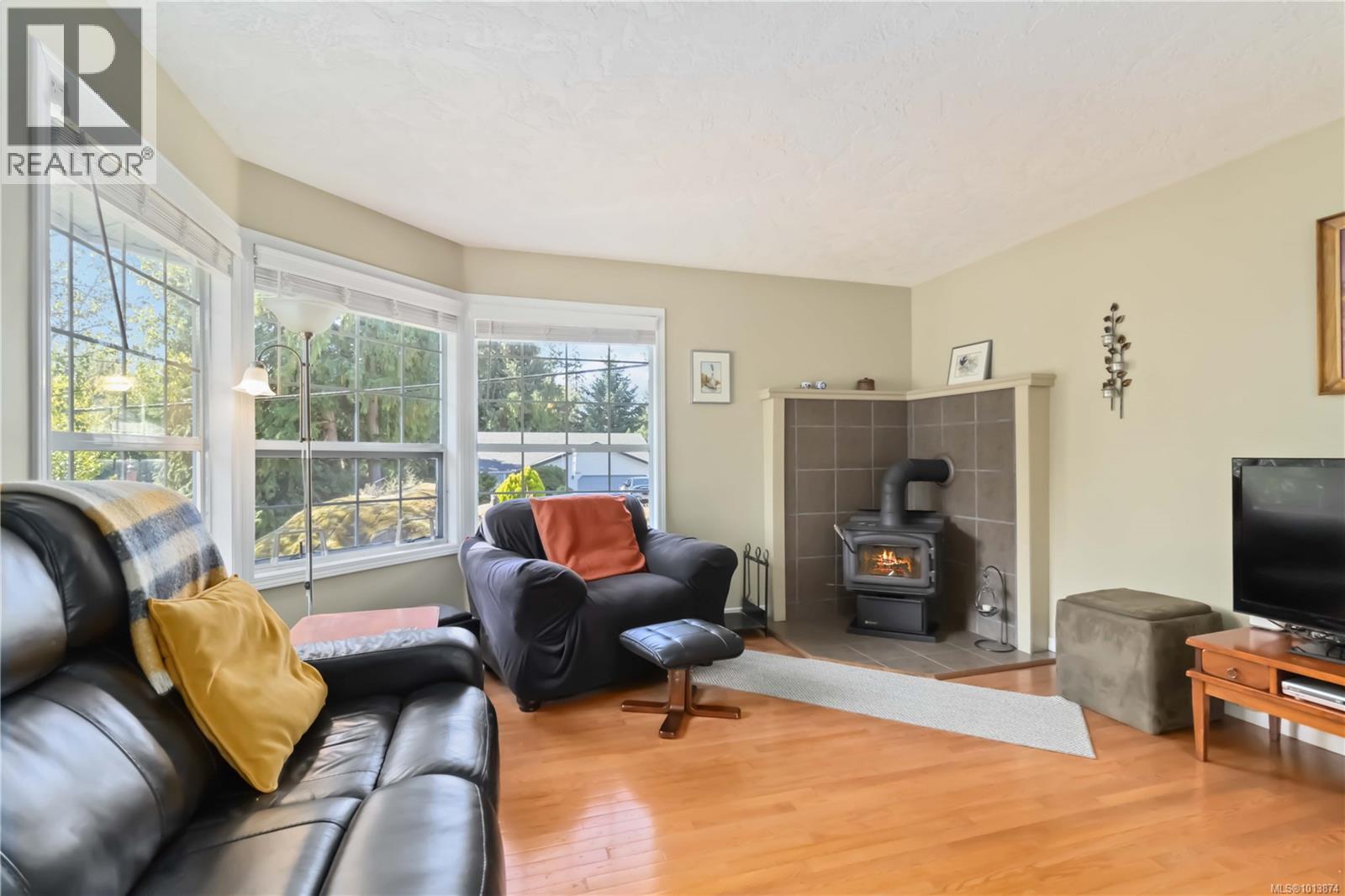  2161 Henlyn Drive, Sooke