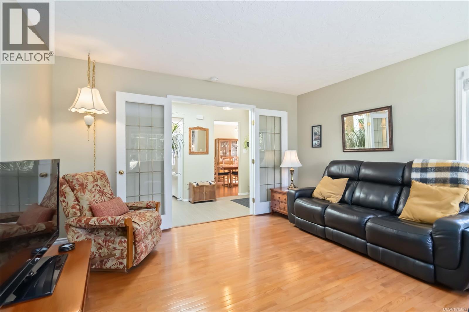  2161 Henlyn Drive, Sooke
