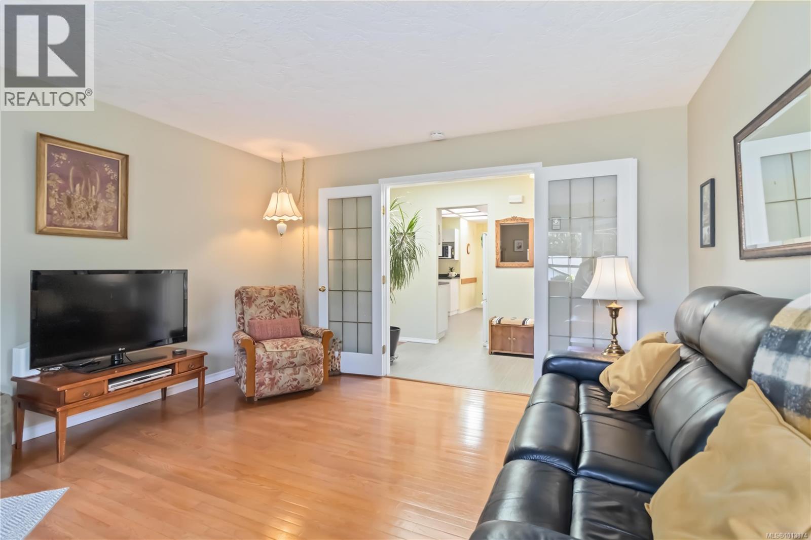  2161 Henlyn Drive, Sooke