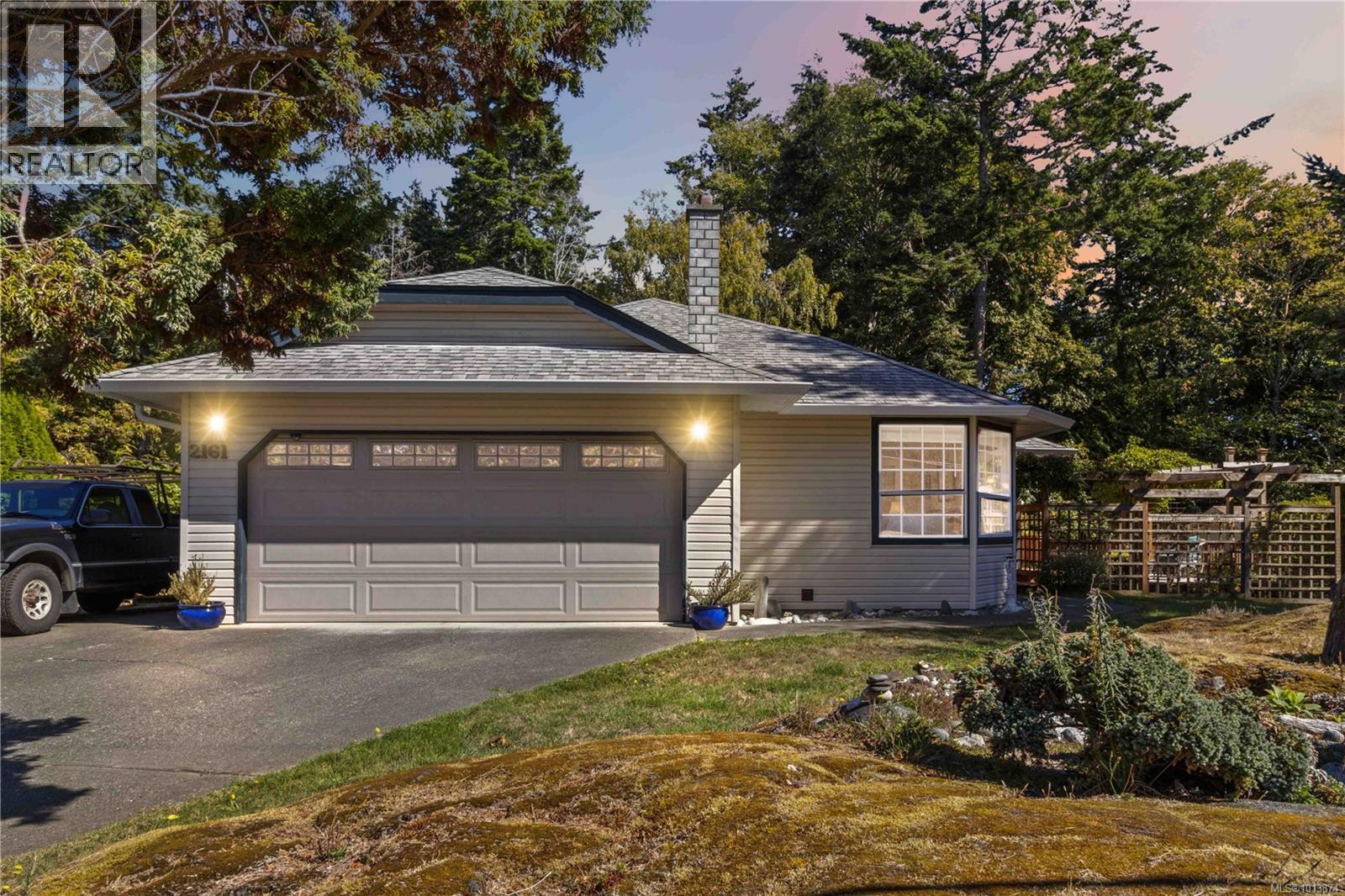  2161 Henlyn Drive, Sooke