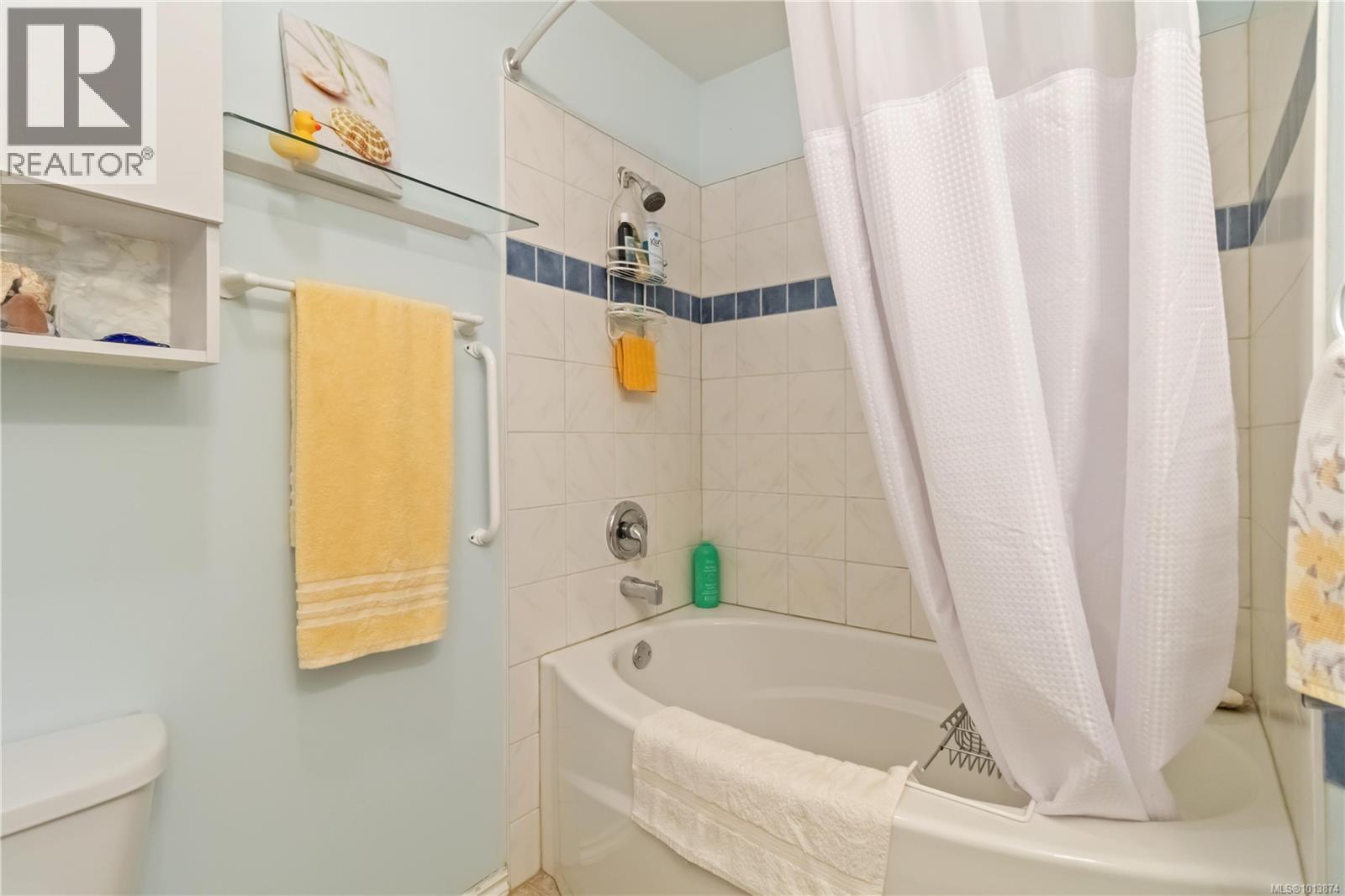  2161 Henlyn Drive, Sooke